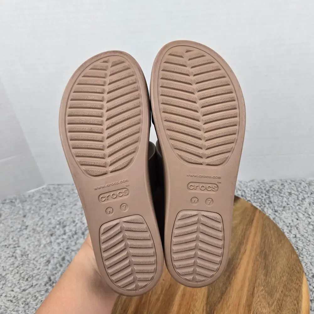Crocs Womens 7 Brooklyn Latte Brown Buckle Low Double Strap Casual Wedge Sandal